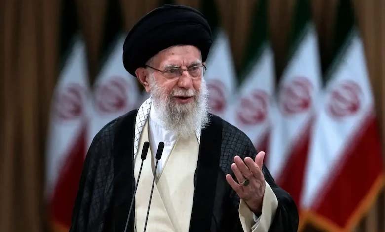 Les risques géopolitiques déstabilisent les marchés mondiaux après la mort de Khamenei