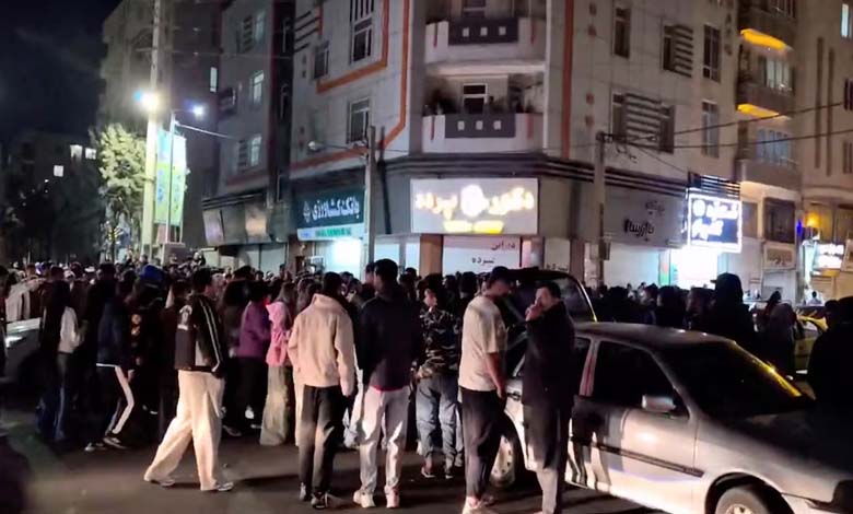 Les rues de Téhéran résonnent de célébrations après l’annonce de la mort de Khamenei