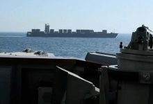 Des sources : la cargaison du navire iranien retenu pourrait entrer dans des industries militaires