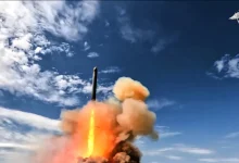 La Russie élève le seuil de la dissuasion nucléaire… le Sarmat prêt avec une portée dépassant 35 000 kilomètres
