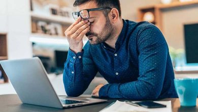 La pression professionnelle chronique : une cause silencieuse et sous-estimée des maux de tête récurrents