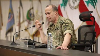 Le commandant de l’armée libanaise condamne les attaques contre l’institution militaire