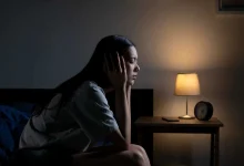 Le sommeil fragmenté : combien de réveils nocturnes sont considérés comme normaux ?