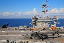Les États-Unis renforcent le siège de Cuba avec le Nimitz, les espions du ciel et un acte d’accusation