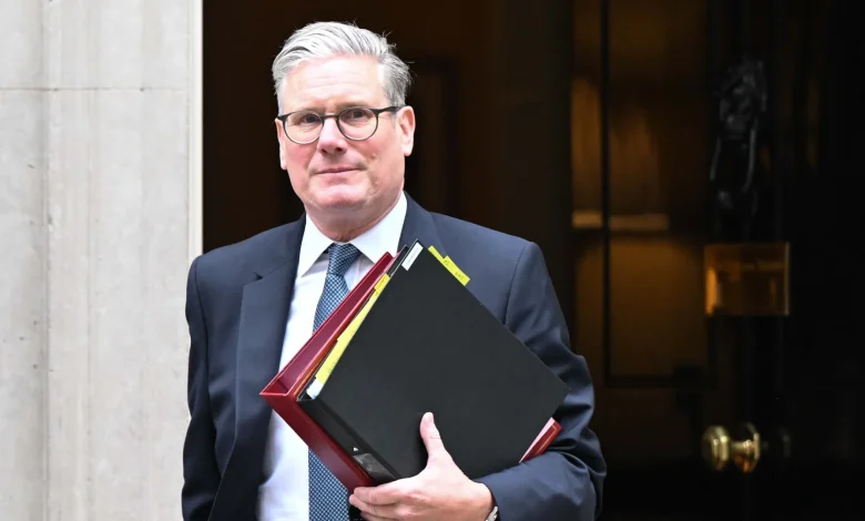 Les ambiguïtés, les reports et les pressions internes compliquent davantage le dossier européen de Starmer