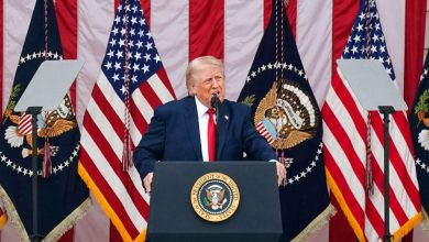 Trump coincé entre les pressions pour mettre fin à la guerre avec l’Iran et la nécessité de satisfaire les faucons républicains