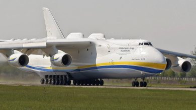 Un avion ukrainien transportant des explosifs suscite une alerte sur la route vers la Libye : immobilisation temporaire