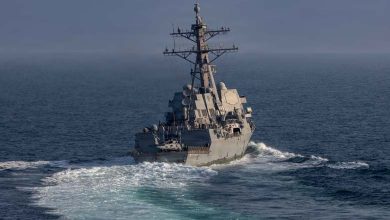 Washington s’accroche au cessez-le-feu tout en protégeant les navires