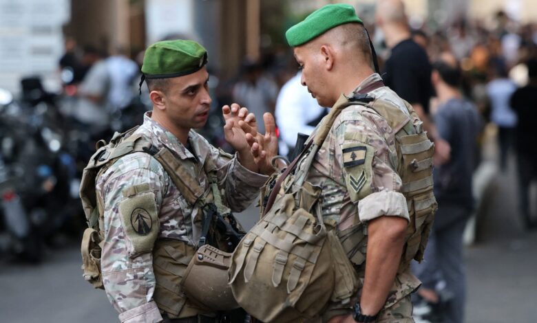 Blocage de routes et jets de pierres contre l'armée : le Hezbollah répond à l'accord sur le Sud par une stratégie de désordre