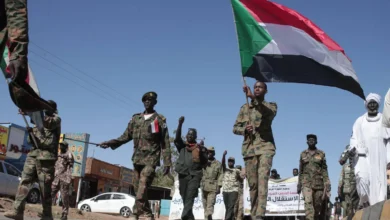 Financer la machine militaire au détriment des ventres affamés : comment les politiques de l'armée précipitent-elles la situation humanitaire du Soudan vers l'abîme ?