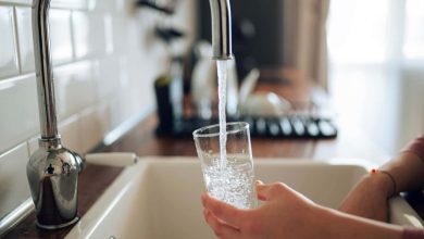 La température de l’eau pourrait influencer l’hydratation et la digestion : ce que dit la science