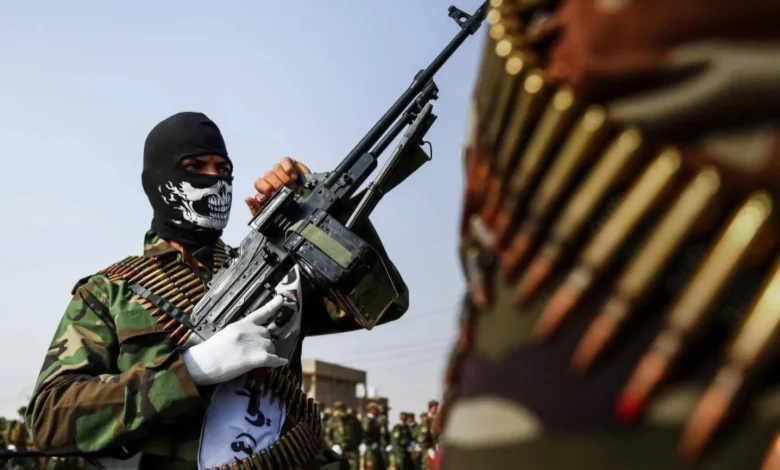 Le refus d’une faction irakienne de limiter les armes menace de provoquer une confrontation avec l’État