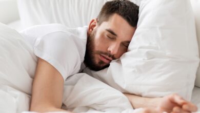 Le sommeil profond : un facteur potentiel de protection contre le déclin de la mémoire et la démence