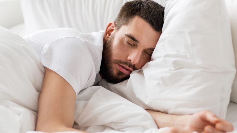 Le sommeil profond : un facteur potentiel de protection contre le déclin de la mémoire et la démence