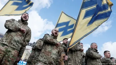 L’extrême droite et l’armée ukrainienne : la controverse sur le nazisme fissure le mur du soutien occidental