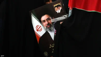 Un Guide assiégé entre médiateurs et intermédiaires : pourquoi la réponse iranienne tarde