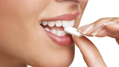 Un effet inattendu du chewing-gum sur la pression artérielle après la consommation de betterave