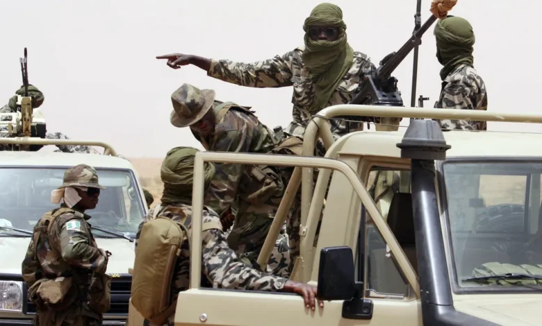 La guerre s'intensifie dans le nord du Mali pour le contrôle d'une ville stratégique