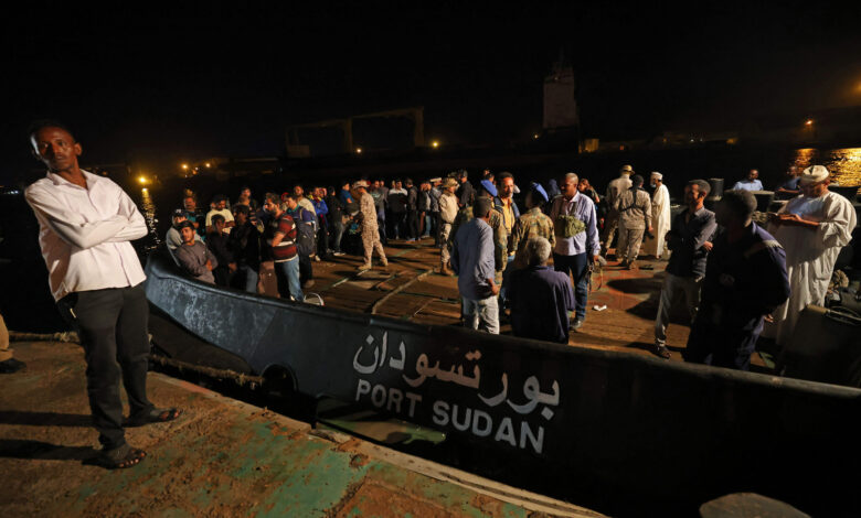 Pont aérien secret de la mort : comment East Oweinat en Égypte est devenue une escale de transit pour les armes turques à destination de Port-Soudan ?