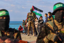 Retrait du pouvoir, maintien de l'emprise sur le terrain : que signifie l'annonce du Hamas à Gaza ?
