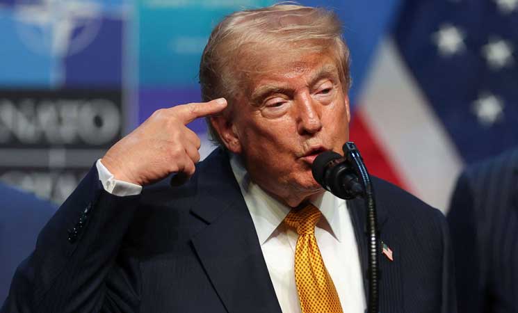 Trump menace d’anéantir l’Iran si celui-ci tente de l’assassiner