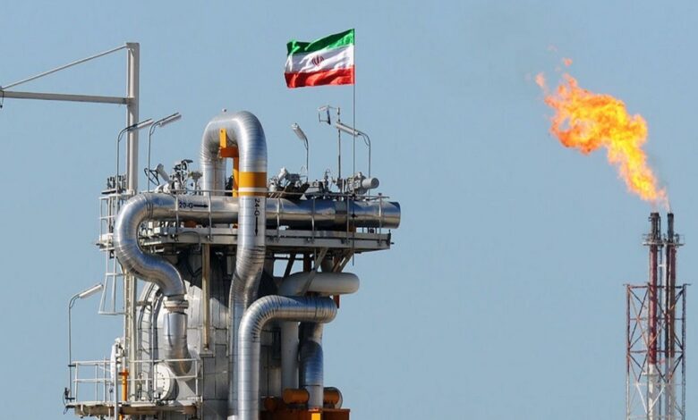 L’Iran annonce l’arrêt complet de ses exportations de pétrole en raison du blocus américain