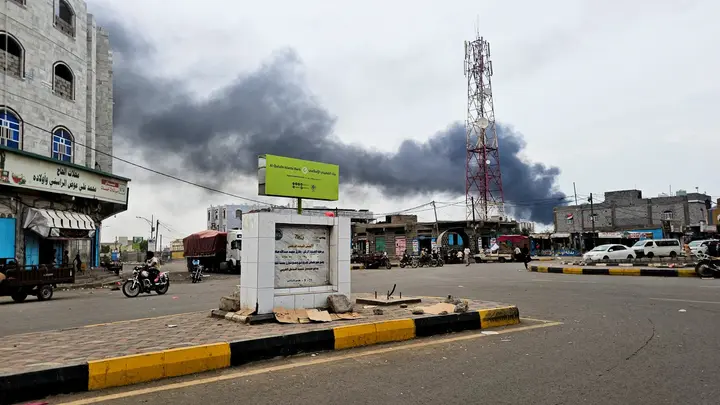 Nouvelle escalade des Houthis : le port de Mokha bombardé par des missiles balistiques