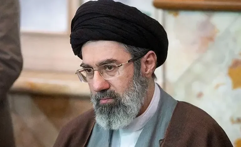 Première vidéo attribuée à Mojtaba Khamenei depuis sa disparition… 12 secondes qui approfondissent le mystère