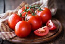 Quel est le lien entre la consommation de tomates et la graisse du foie ?