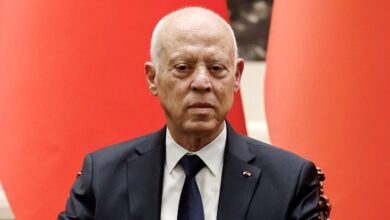 Une approche globale pour déjouer les réseaux du chaos : Kaïs Saïed resserre l’étau sur les Frères musulmans en Tunisie