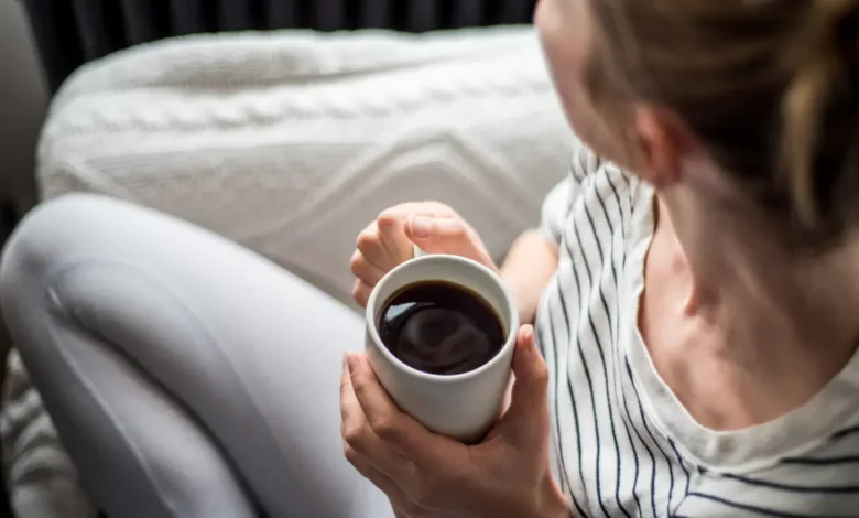 Boire du café noir le matin pourrait-il vous aider à vivre plus longtemps ?
