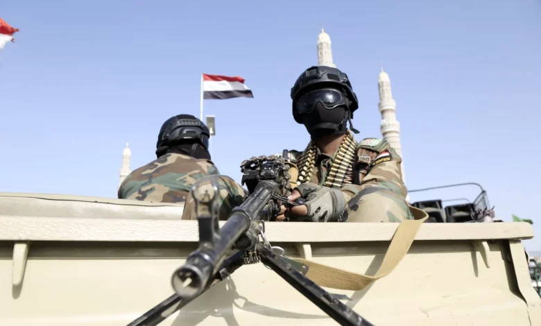 Contre-offensive pour reprendre des positions stratégiques aux Houthis dans l’ouest de Taïz