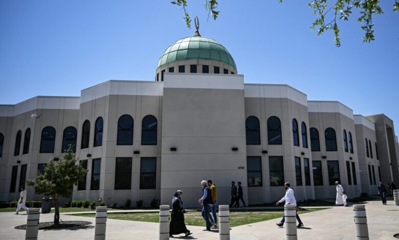 La communauté musulmane du Texas entre la décision d’Abbott et les craintes de discrimination religieuse