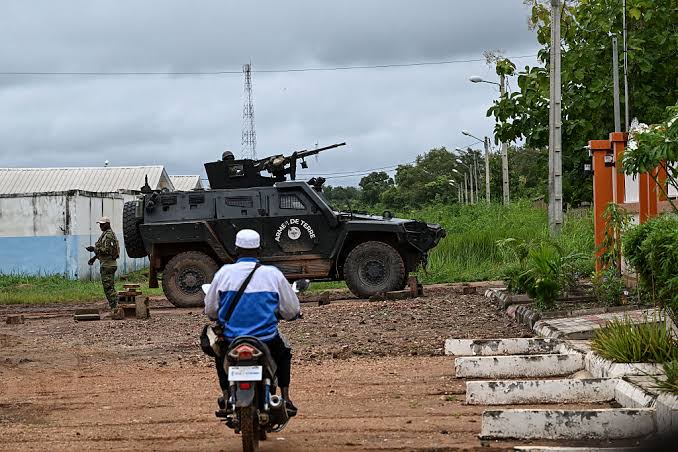 Le terrorisme gagne l’Afrique de l’Ouest : failles sécuritaires, ressources et menace croissante