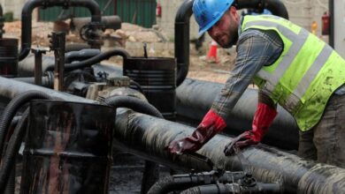 Les craintes de perturbation des approvisionnements poussent les prix du pétrole au-dessus de 100 dollars
