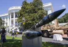 Washington accélère la production de missiles pour reconstituer ses stocks