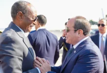 Al-Burhan échange-t-il des territoires soudanais contre le soutien de l’Égypte ? Al-Sissi étend son influence, tandis que l’or soulève des questions de souveraineté et de coût de la guerre