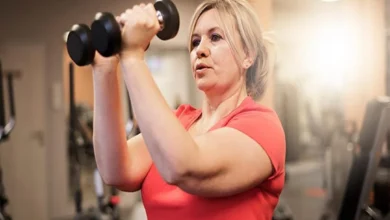 Après la ménopause, la musculation devient une alliée essentielle pour préserver la santé des femmes
