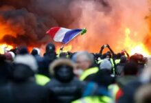 France : nouvelle vague de mobilisations lycéennes avec Greta Thunberg, des milliers d’interpellations