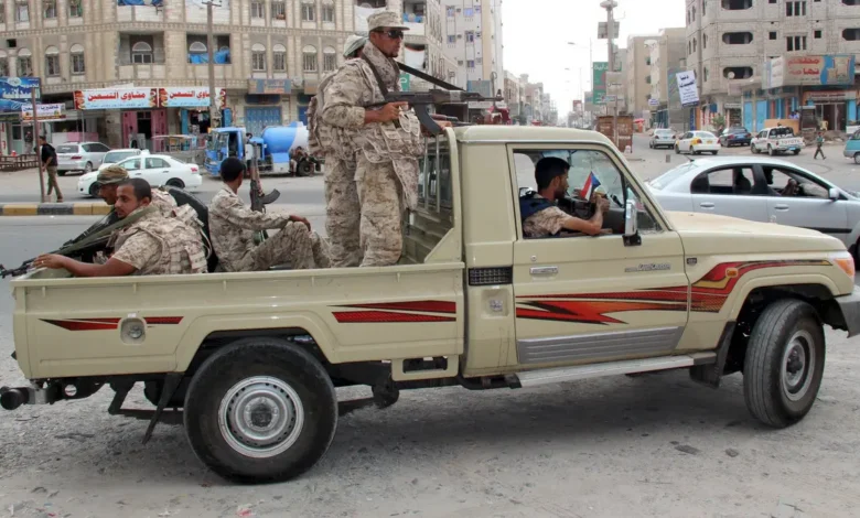 L’armée yéménite progresse sur le terrain alors que les combats s’intensifient à Taëz, Marib et Lahj