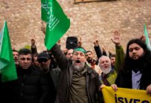Les réseaux d’influence islamistes à l’épreuve internationale : analyse des décisions législatives et des rapports médiatiques occidentaux