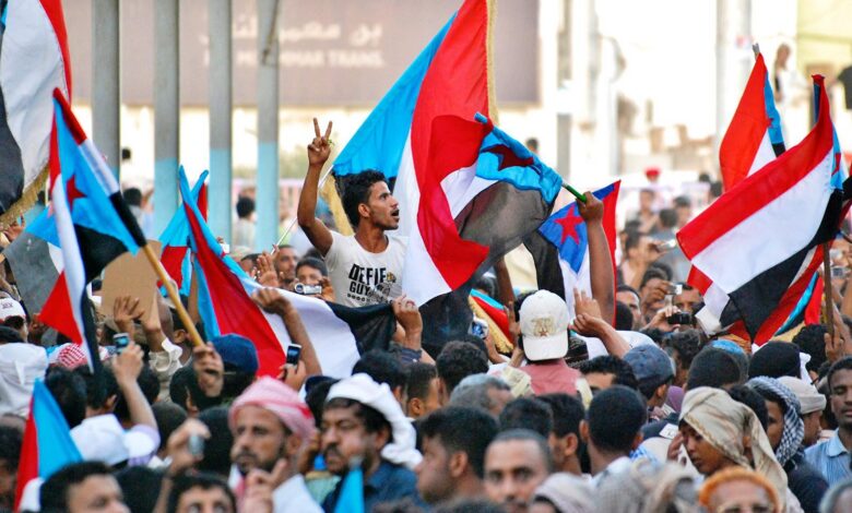 Une mobilisation d’un million de personnes à Aden contre les Houthis : le Sud descend dans la rue pour affirmer son projet national
